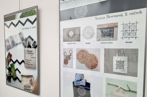 Výstava MERCH v Muzeu východních Čech Hradec Králové