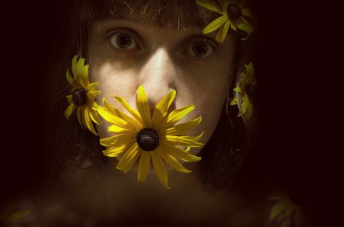 Soutěžní fotografie "Mlč" Terezy Hornové pro Národní soutěž amatérské fotografie.